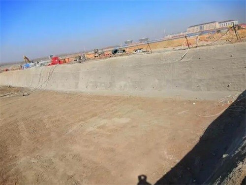 龙圩高铁桩基础建设